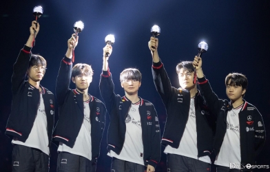 T1 Keria: “Tôi cảm thấy vô cùng tự hào với thành tích toàn thắng trên sân nhà'