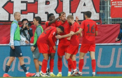 Đẳng cấp vượt trội, Bayern Munich thắng hủy diệt Bochum