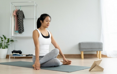 Tập yoga tại nhà đơn giản, giảm cân thần tốc