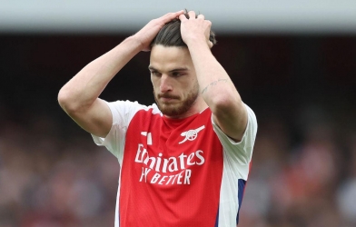 Arsenal cân bằng kỷ lục buồn sau trận thua Bournemouth