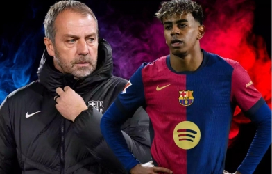 Lamine Yamal bị Hansi Flick 'tuýt còi' khi đang nghỉ hè