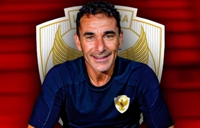 HLV Hà Lan ra quyết định cực bất ngờ với U23 Indonesia.