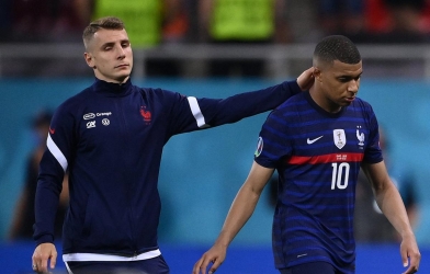 Ngôi sao ĐT Pháp cảnh báo đội nhà trước Iraq, công khai ủng hộ luật mới tại World Cup 2026