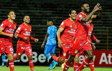 Nhận định Sport Huancayo vs AD Tarma: Căng thẳng ngôi đầu