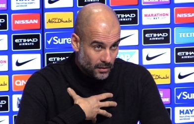 Pep bất ngờ vì trận thua của Man United