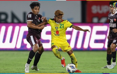 Bị đuổi 2 người, đại diện Indonesia vẫn vào chung kết AFC Cup 2022