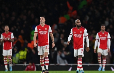 Michael Owen chỉ ra lý do khiến Arsenal sa sút thảm hại