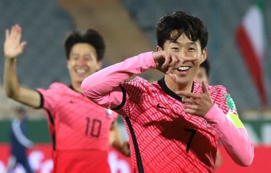 Son Heung-min sắm vai 'nhạc trưởng' giúp Hàn Quốc thắng 4 sao