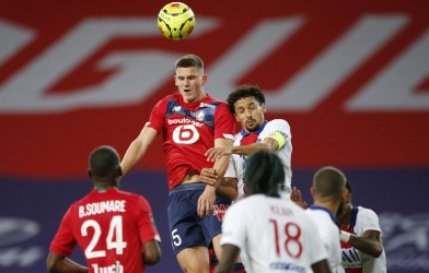 MU chiêu mộ trung vệ cao 1m95 để 'chiều lòng' Ten Hag ?