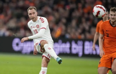 Eriksen ghi bàn trong ngày tái xuất với Đan Mạch