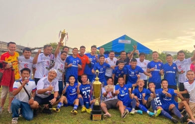 Gia Việt FC vô địch giải phủi trên đất Thái Lan