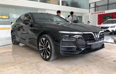 Giá xe VinFast Lux A2.0 có ưu đãi gần 200 triệu đồng
