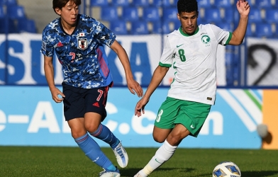 Bị VAR quay lưng, U23 Nhật Bản vẫn nhẹ nhàng giành vé đi tiếp
