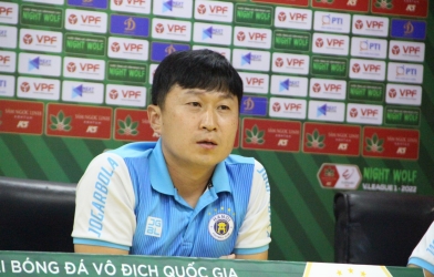 HLV Hà Nội FC chỉ ra hai ngôi sao nguy hiểm nhất bên phía HAGL