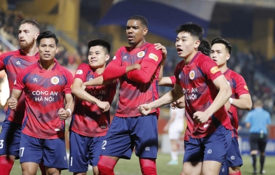 Trận CAHN vs Ninh Bình gây sốt: Hết sạch vé xem Đình Bắc sau U23 châu Á