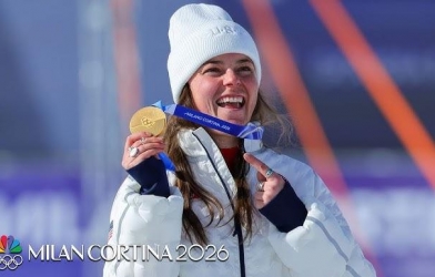 Huy chương tại Olympic 2026 nứt vỡ ngay khi vừa được trao, VĐV đồng loạt dậy sóng