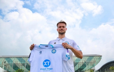 Tiền vệ châu Âu sang Trung Quốc thi đấu sau khi rời Việt Nam