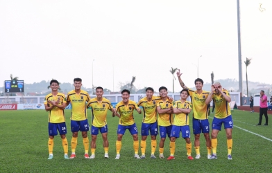 Vòng 10 Giải hạng Nhất 2025/26: Nghẹt thở cuộc đua vô địch