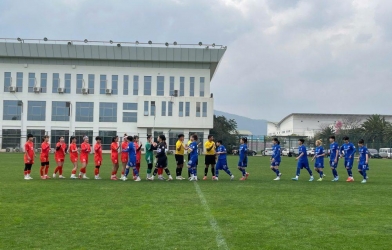 Tuyển Việt Nam bất ngờ thắng 2-0 đội bóng Hàn Quốc