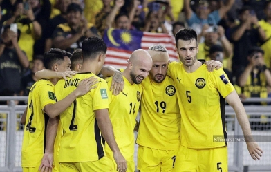 CĐV Malaysia phản ứng dữ dội về quyết định của AFC với 4 cầu thủ nhập tịch