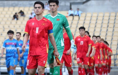 HLV Kim Sang Sik gọi 3 cầu thủ U23 lên ĐT Việt Nam