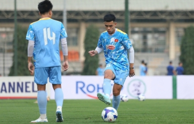 Trung vệ U23 Việt Nam nhận xét thẳng về trình độ của Việt kiều Croatia