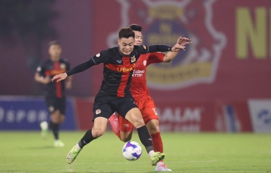 Đại chiến Viettel vs Ninh Bình: Trọng tài Hàn Quốc 'cầm cân nảy mực'