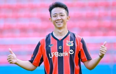 Tiền vệ ĐT Việt Nam trở lại sau chấn thương nặng, báo tin vui cho HLV Kim Sang Sik