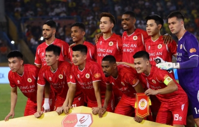 CAHN khiến cả V-League 'run sợ' vì mục tiêu sau chức vô địch