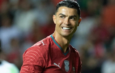 CĐV Bồ Đào Nha nổi giận vì Ronaldo: World Cup chưa đá đã thấy hết hy vọng?