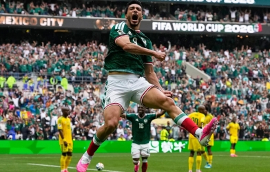 Mexico thắng Nam Phi 2-0, nhưng CĐV không hài lòng