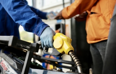 Giá xăng dầu hôm nay 24/6: Dầu WTI và Brent đồng loạt giảm
