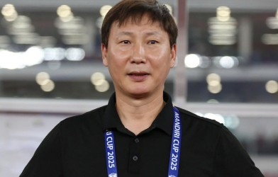 HLV Kim Sang-sik báo tin cực vui, ĐT Việt Nam sắp có diện mạo mới tại ASEAN Championship 2026