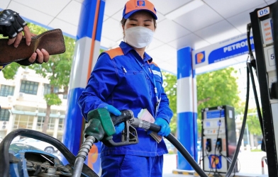 Giá xăng dầu hôm nay 15/7: Thị trường khởi sắc, giá năng lượng đồng loạt đi lên