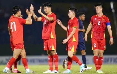 Tin nóng bóng đá trưa 28/7: ĐT Việt Nam chờ FIFA ra quyết định quan trọng