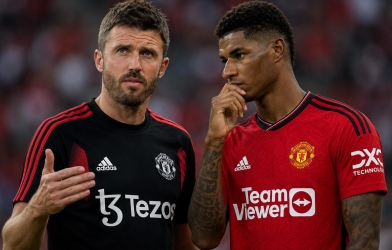 Rashford chỉ ra 'tử huyệt' của MU, HLV Carrick đối mặt bài toán nan giải