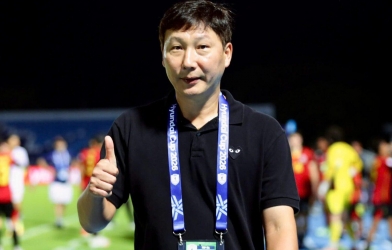 Dẫn 2-0 sau lượt đi, HLV Kim Sang Sik vẫn ra cảnh báo khiến các cầu thủ 'lạnh người'