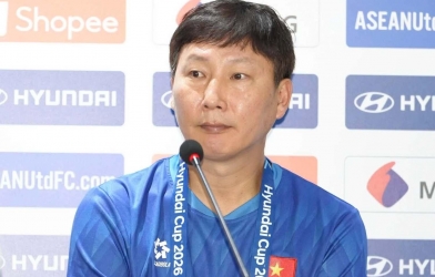 HLV Kim Sang Sik phát lệnh trước đại chiến: 'Trận đấu ngày mai sẽ mãi mãi ghi vào lịch sử'