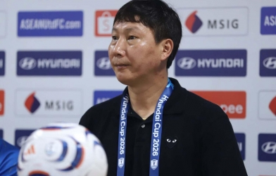 HLV Kim Sang Sik có thể tung 'đòn độc' khiến Thái Lan bất ngờ
