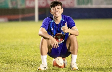 Thua 0-4 ngay trận ra quân, HAGL tiếp tục 'dành cả thanh xuân để trụ hạng'?