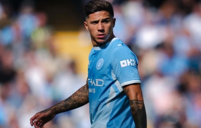 'Tân binh 125 triệu Bảng' gánh cả tuyến giữa Man City với màn trình diễn không tưởng