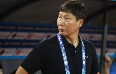 HLV Kim Sang Sik sắp chốt danh sách ĐT Việt Nam dự giải FIFA