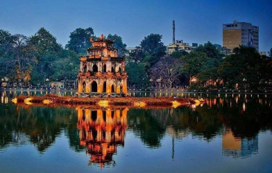 1 vạn người đổ về hồ Hoàn Kiếm tham gia sự kiện thể thao lớn chưa từng có