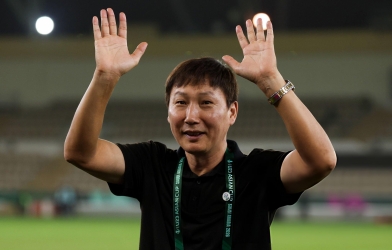 Truyền thông Trung Quốc chỉ ra 'quân bài tủ' của HLV Kim Sang-sik
