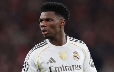 Các đại gia Ngoại hạng Anh xếp hàng vì bom tấn 100 triệu của Real Madrid