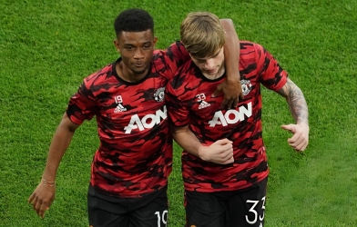 Cựu sao MU bị thải loại chỉ sau 5 phút thi đấu