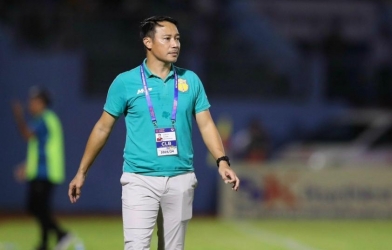 HLV Vũ Hồng Việt nói thẳng một điều về phong độ của Xuân Son