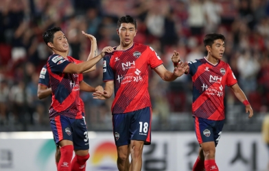 Đội bóng Hàn Quốc nhận vé xuống hạng ngay khi mùa giải bắt đầu