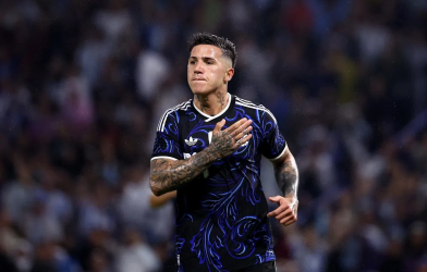 Dằn mặt Real Madrid, Chelsea hét giá không tưởng cho sao Argentina