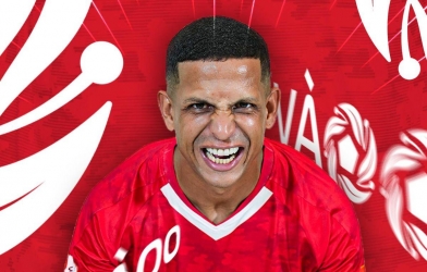 Trực tiếp Viettel 1-1 SLNA: VAR lại từ chối bàn thắng